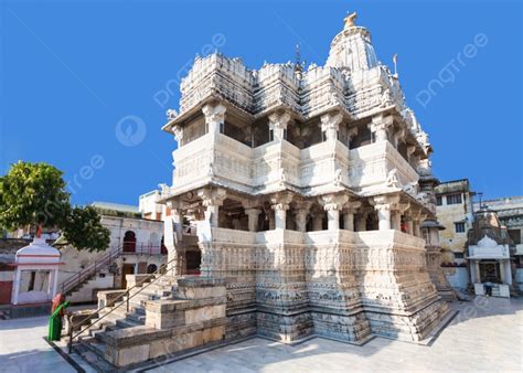  El Templo de Jagdish ¡Un Oasis de Paz y Belleza en Udaipur!