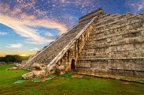 ¡Sumérgete en la historia y el misterio del Templo de Santa Rosa! Explorando las ruinas arqueológicas mayas en Oaxaca